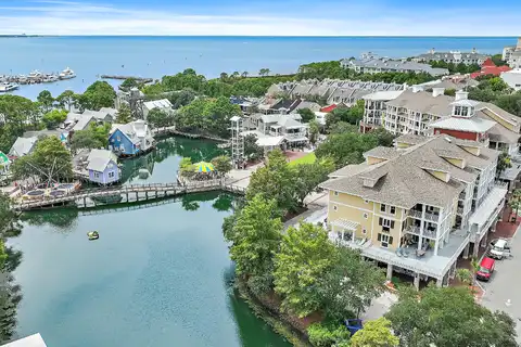 Baytowne Wharf Boulevard, Miramar Beach, FL 32550
