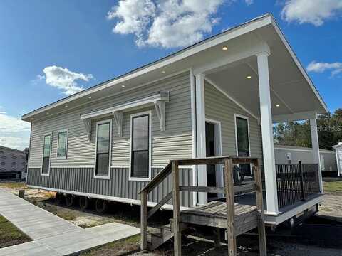 Address Withheld, Winter Haven, FL 33880