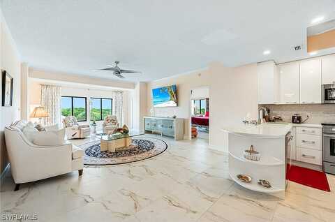 Arbor Lake Drive, Naples, FL 34110