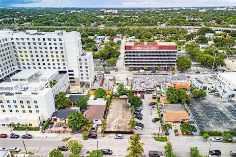 Address Withheld, Miami, FL 33142