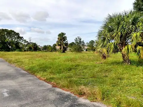 Glenview, PORT SAINT LUCIE, FL 34953