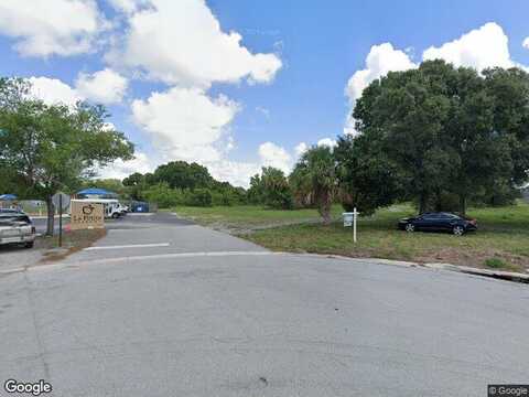 Glenview, PORT SAINT LUCIE, FL 34953