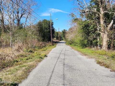 Beach Avenue, Gulfport, MS 39501