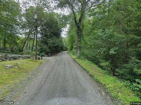 Herrick Rd, Brooklyn, CT 06234