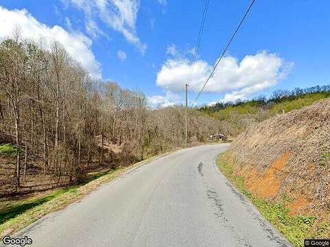Happy Hollow Ln, Sevierville, TN 37876