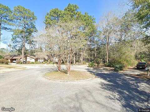 Hampton Ridge Court, Mobile, AL 36608