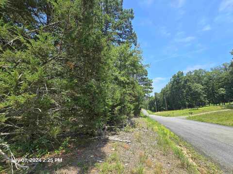 Fox Chase Dr At Jaquero Rd, Greers Ferry, AR 72067