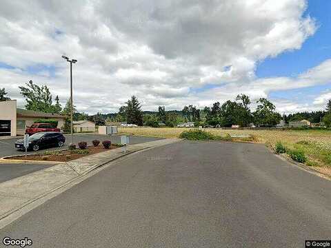 Coop Ct, Cottage Grove, OR 97424
