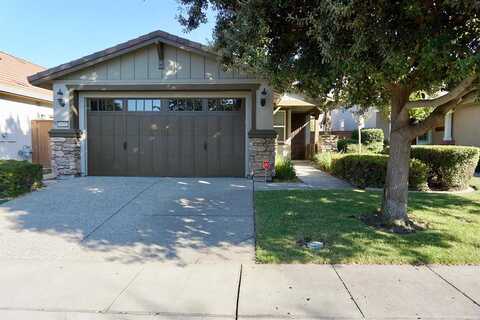 Kennet, ELK GROVE, CA 95757