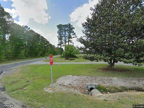 Tart Town Rd, Dunn, NC 28334