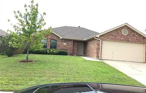 Alyssa, FORT WORTH, TX 76108