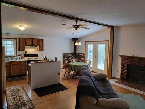 Lake, LEHIGHTON, PA 18235