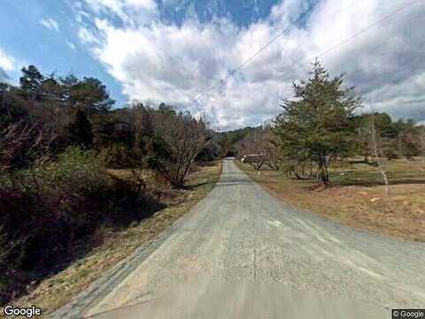 Yellow Breeches Rd, Cosby, TN 37722
