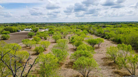 Tract 2 605 County Road 6716, Natalia, TX 78059