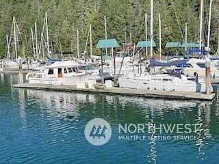 Slipc40 Pleasant Harbor Marina, Brinnon, WA 98320