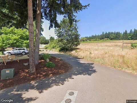 Nw Viewmont Dr, Dundee, OR 97115