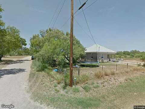 Lots 2427 8 Ave #I, Christine, TX 78012