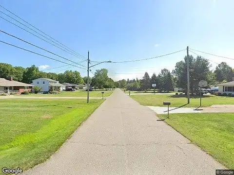 Linda Ln, Sheffield Village, OH 44054