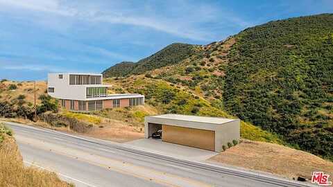 Kanan Road, Agoura Hills, CA 90301