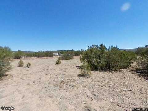 Fifteen Daytona Blvd, Ash Fork, AZ 86320