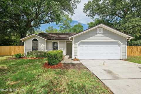 Brandi, JACKSONVILLE, FL 32222