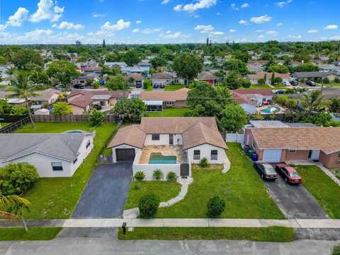 45Th, LAUDERHILL, FL 33351