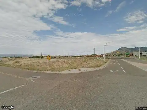 Palomas Rd Ne, Albuquerque, NM 87122