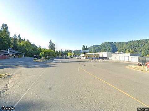 K 725Th Rd, Redway, CA 95560