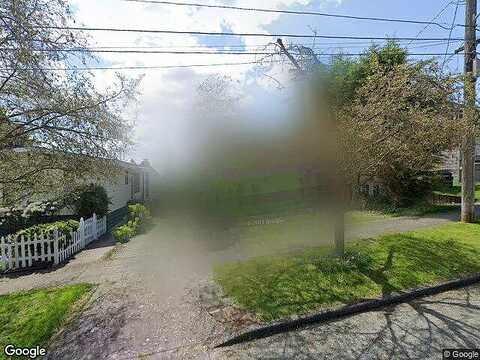 81St, SEATTLE, WA 98103