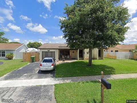 8Th, PEMBROKE PINES, FL 33024