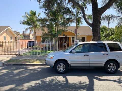 Camile, SANTA ANA, CA 92703