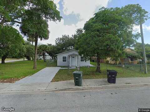 Avenue C, FORT PIERCE, FL 34950