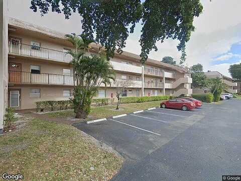 Lagos De Campo, TAMARAC, FL 33321