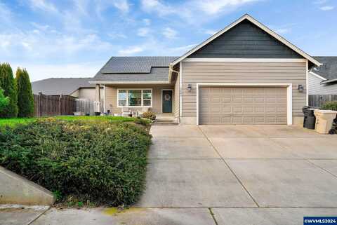 2684 Oak Ridge St NW, Albany, OR 97321