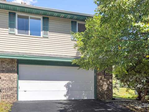 Cavell, MINNEAPOLIS, MN 55438