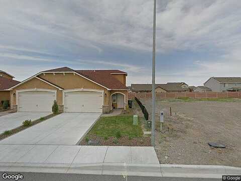 Vincenzo, PASCO, WA 99301