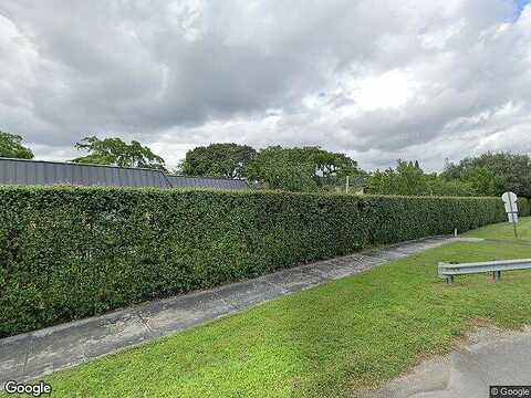 1St, PEMBROKE PINES, FL 33024