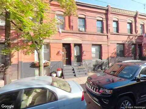 25Th, PHILADELPHIA, PA 19130
