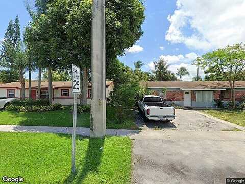 15Th, DEERFIELD BEACH, FL 33441