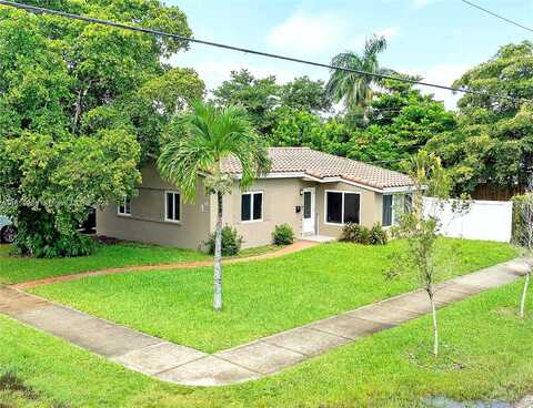 4Th, HALLANDALE BEACH, FL 33009