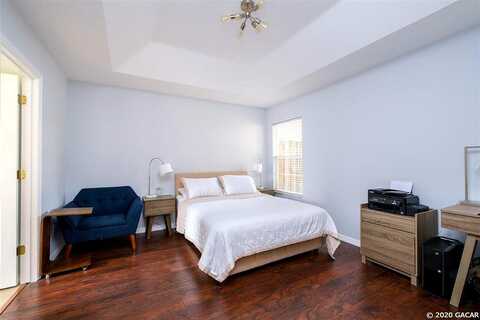 20Th, GAINESVILLE, FL 32606