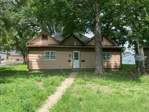 115 East 9th, Concordia, KS 66901