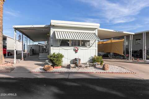 10220 E APACHE Trail, Apache Junction, AZ 85120