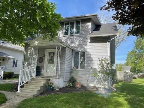 154 S. Rosenberger, Nappanee, IN 46550