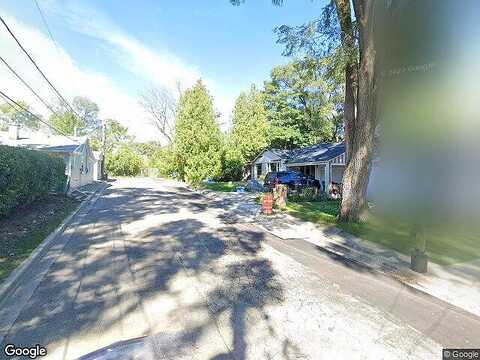 Burr, CEDARBURG, WI 53012