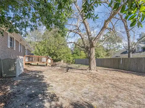 Chester, YULEE, FL 32097