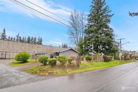 Slater, KIRKLAND, WA 98033