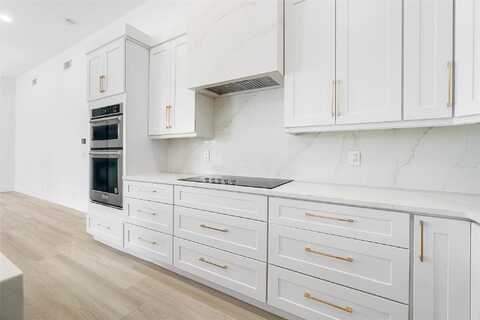 Emily, LAKE WORTH, FL 33467