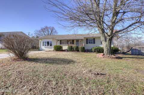 208 S Maple Street, Carterville, MO 64835