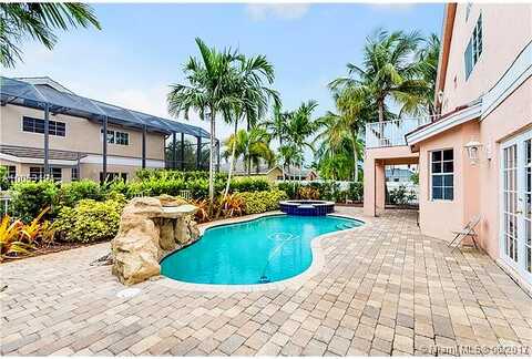 201St, PEMBROKE PINES, FL 33029